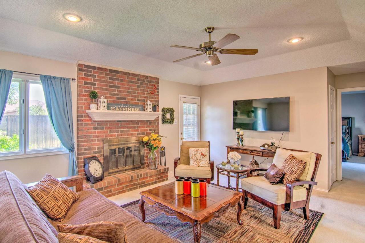 Lubbock Home With Deck And Yard - 8 Miles To Ttu! Eksteriør billede