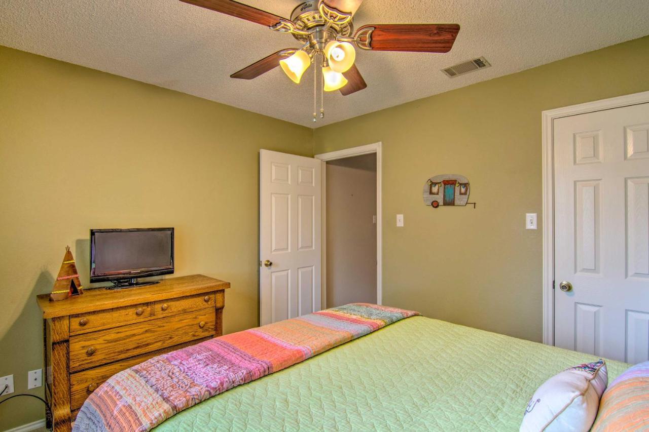 Lubbock Home With Deck And Yard - 8 Miles To Ttu! Eksteriør billede